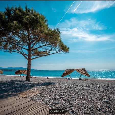 2 Pieces Rez-De-Jardin Dans Maison Avec Piscine Villeneuve-Loubet Buitenkant foto