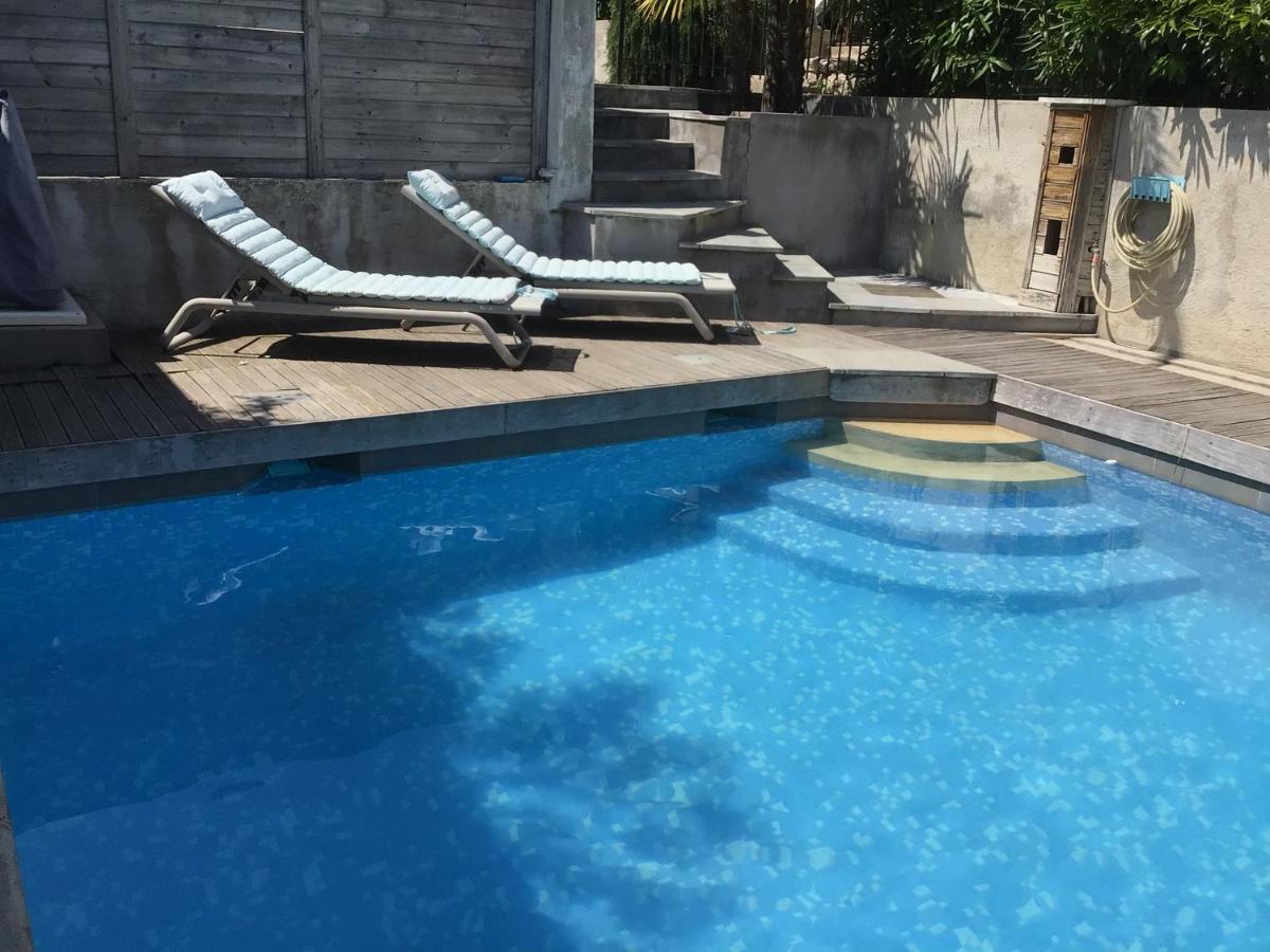 2 Pieces Rez-De-Jardin Dans Maison Avec Piscine Villeneuve-Loubet Buitenkant foto